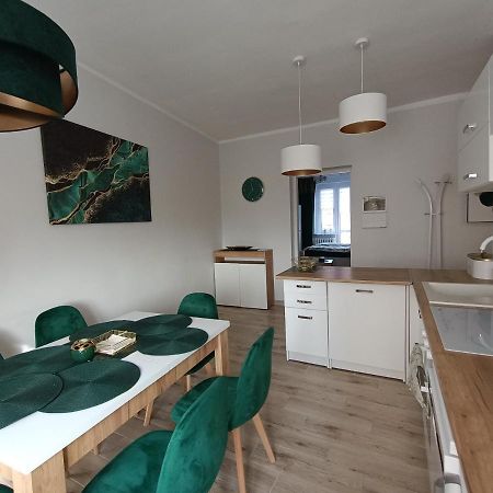 Szmaragdowy Apartament Przy Ulicy Opolskiej Tarnowskie Góry Kültér fotó