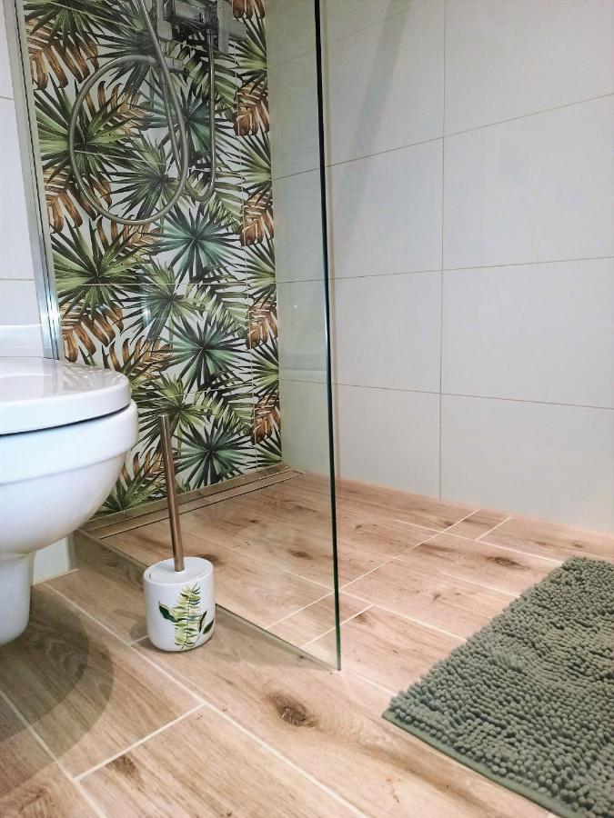 Szmaragdowy Apartament Przy Ulicy Opolskiej Tarnowskie Góry Kültér fotó