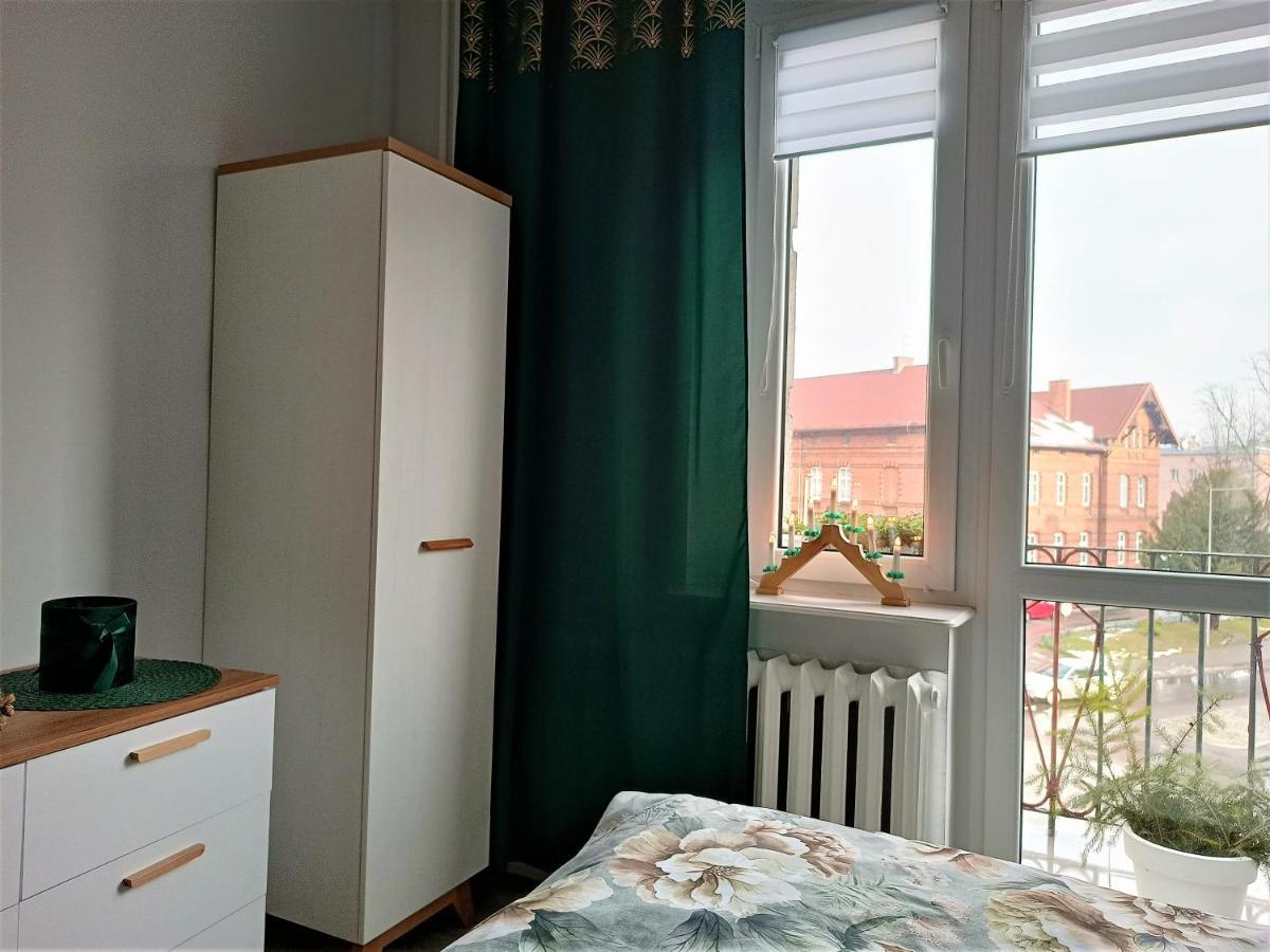 Szmaragdowy Apartament Przy Ulicy Opolskiej Tarnowskie Góry Kültér fotó