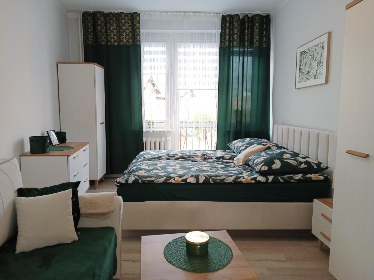 Szmaragdowy Apartament Przy Ulicy Opolskiej Tarnowskie Góry Kültér fotó